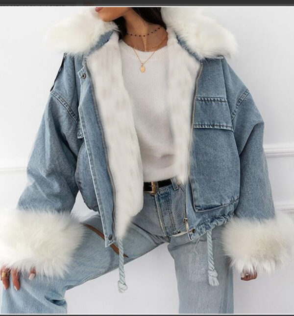 Washed White Short Denim Fur Integrated Jacket