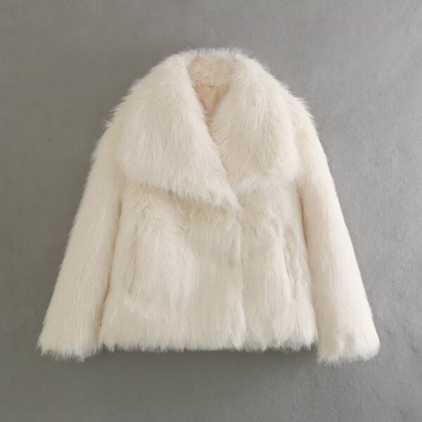 Large Lapel Fluffy Plush Artificial Fur Coat - Image 3