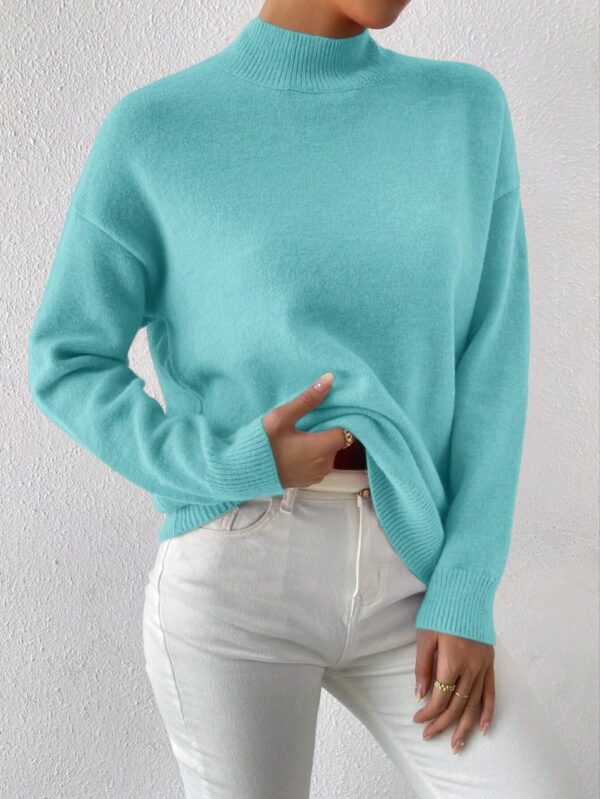 Women's Fashion Solid Color Loose Knitted Top - Image 3