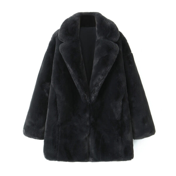 Women's Artificial Fur Coat - Image 4