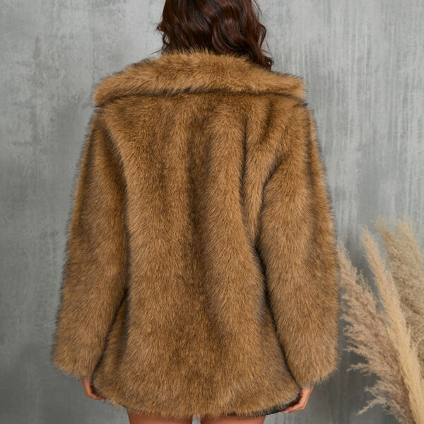 Autumn And Winter Women's Toka Fur Collar Coat - Image 5